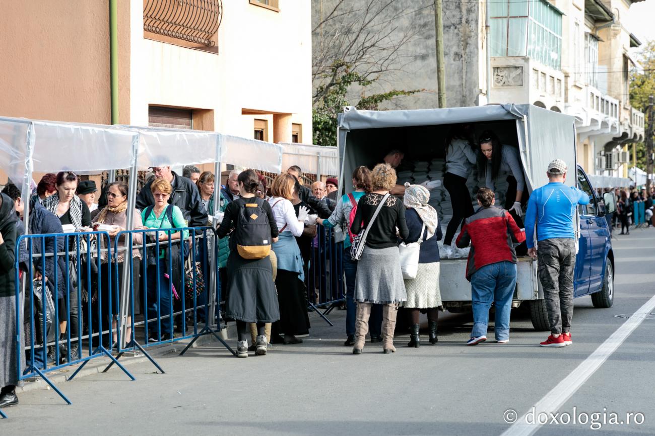 (Foto) Pelerinii – cei mai frumoși rugători către Dumnezeu și Sfinții Săi, 2019
